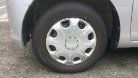 タイヤホイール前