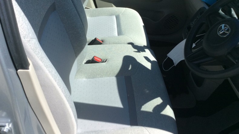 内装前方シート