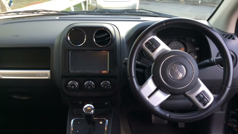 内装インパネ全体