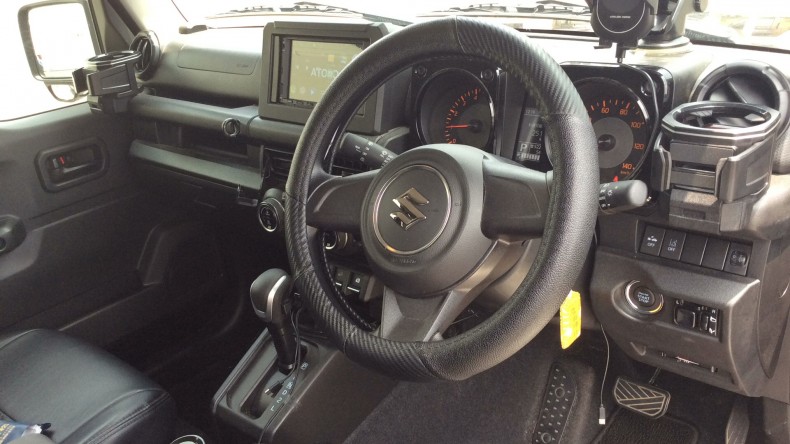 内装インパネ全体