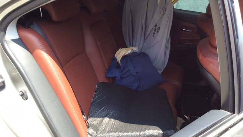 内装後方シート