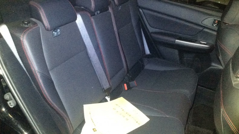 内装後方シート