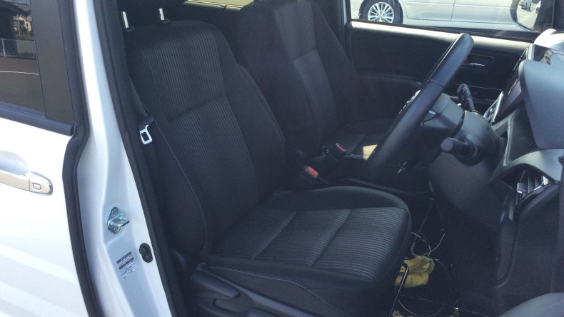 内装前方シート