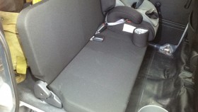 内装後方シート