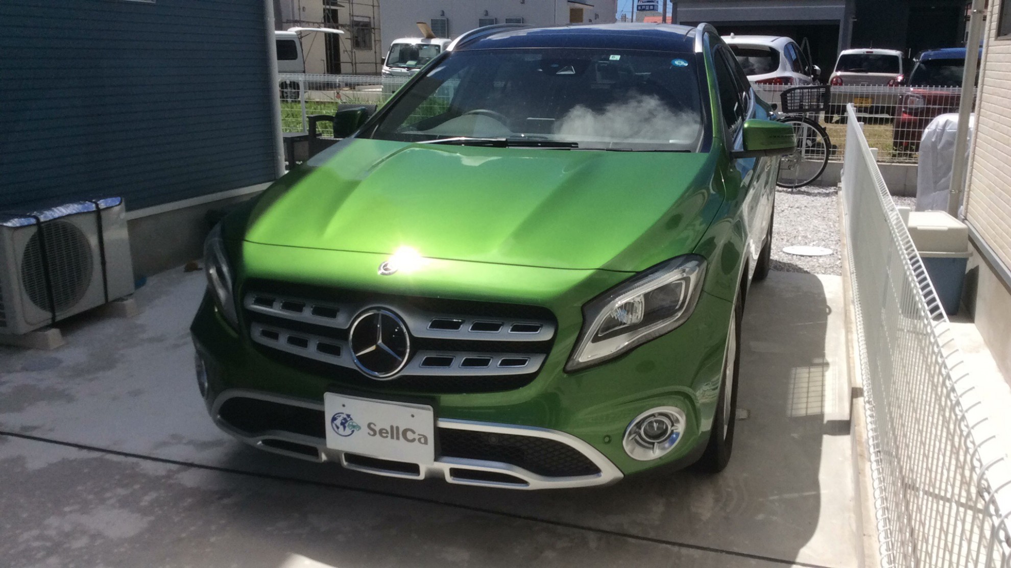 メルセデス・ベンツ　ＧＬＡクラスの車種サムネイル画像