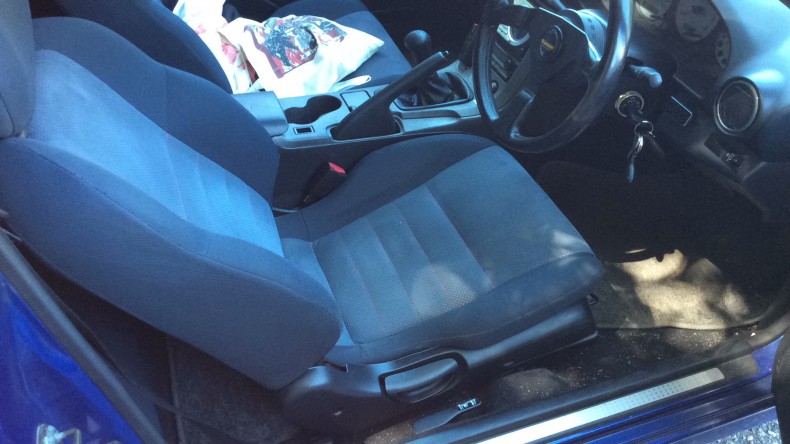 内装前方シート