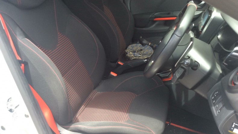 内装前方シート