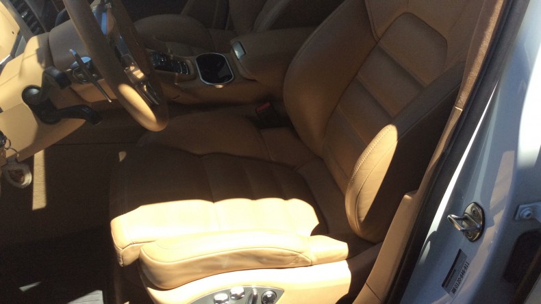 内装前方シート