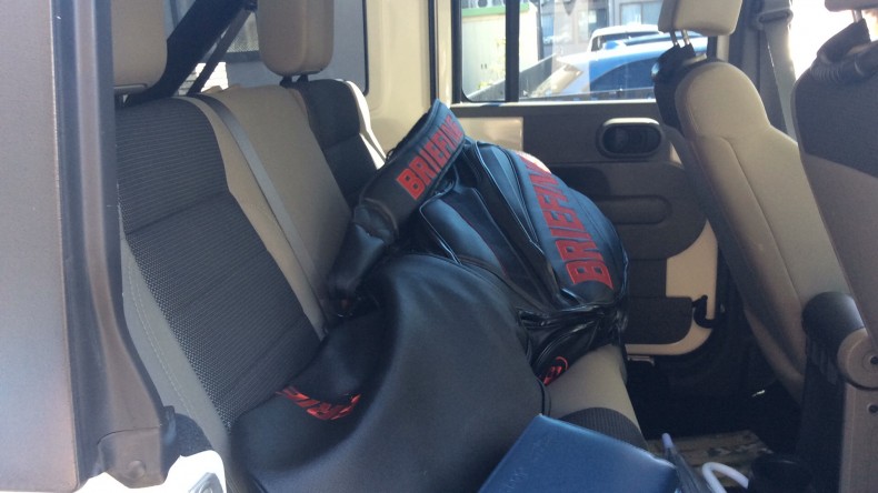 内装後方シート