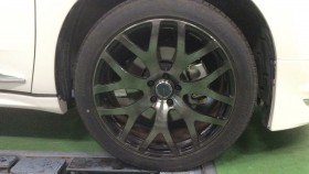 タイヤホイール前