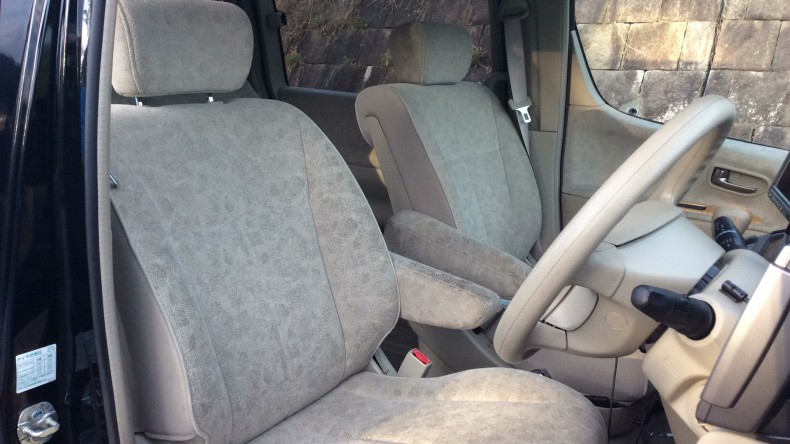 内装前方シート