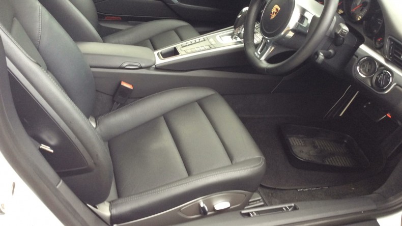 内装前方シート