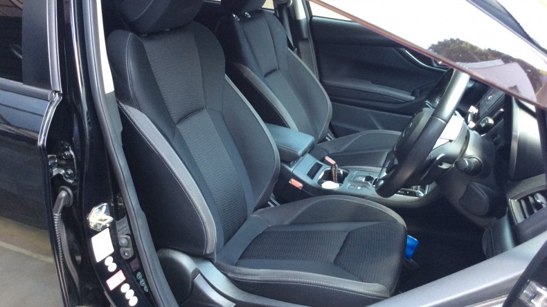 内装前方シート