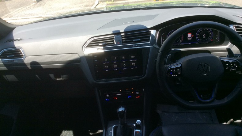 内装インパネ全体