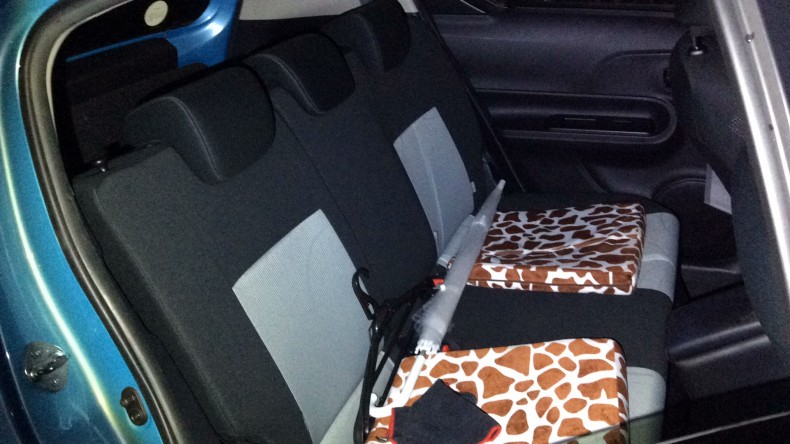 内装後方シート