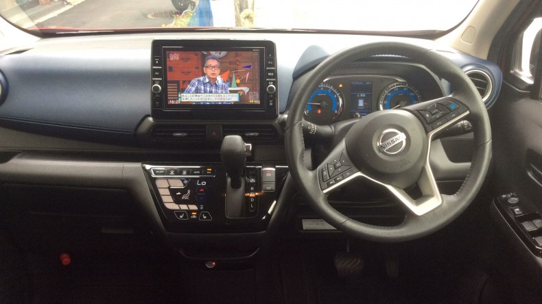 内装インパネ全体