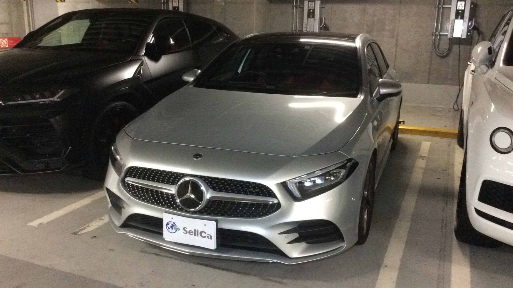 メルセデス・ベンツ　Ａクラスの車種サムネイル画像