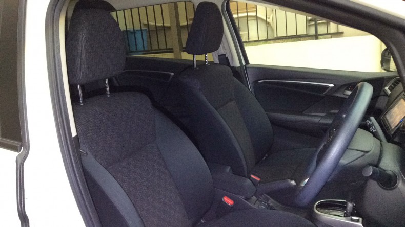 内装前方シート