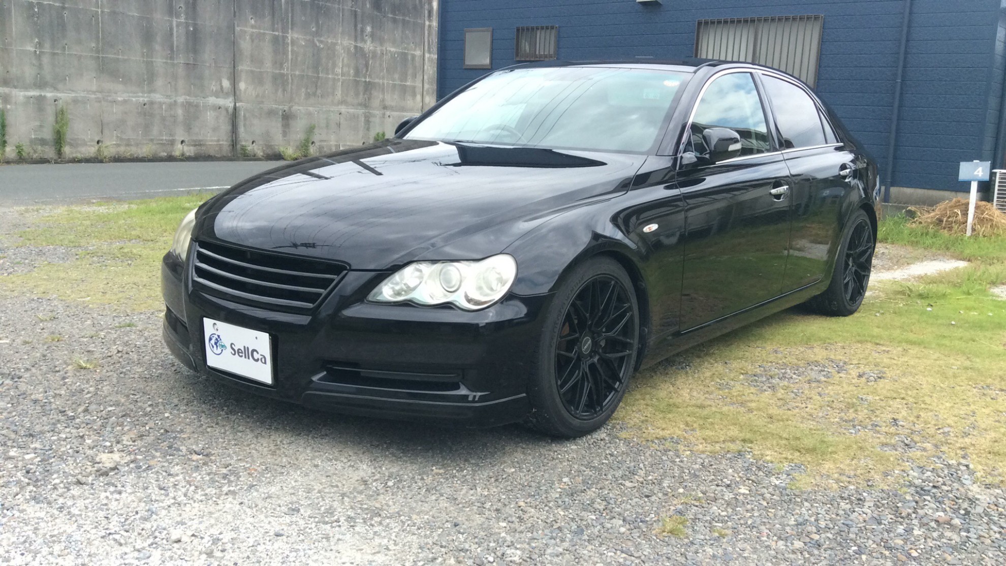 トヨタ　マークＸの車種サムネイル画像