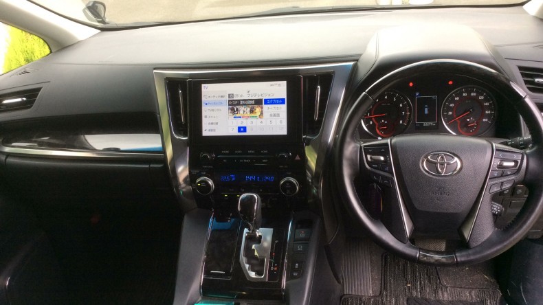 内装インパネ全体