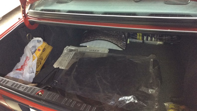 内装トランク