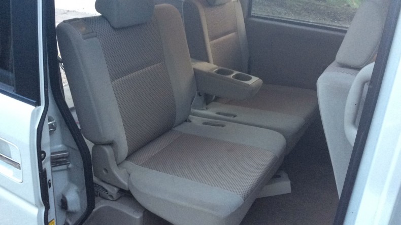 内装後方シート