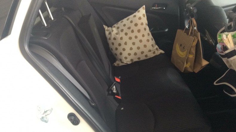 内装後方シート