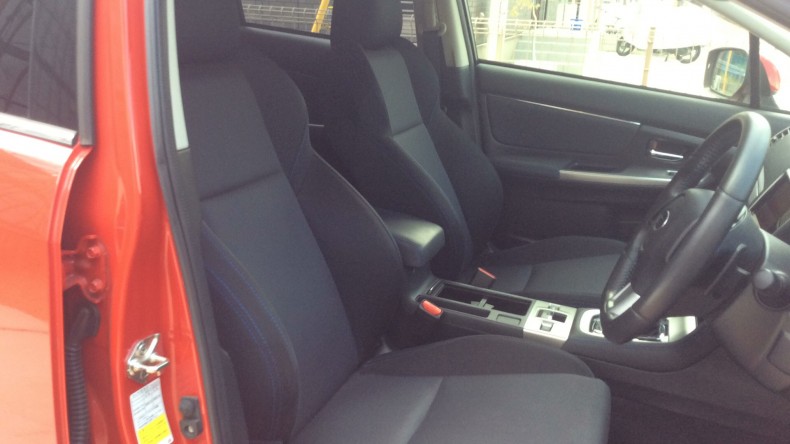 内装前方シート