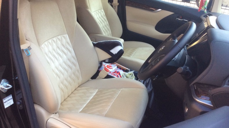 内装前方シート