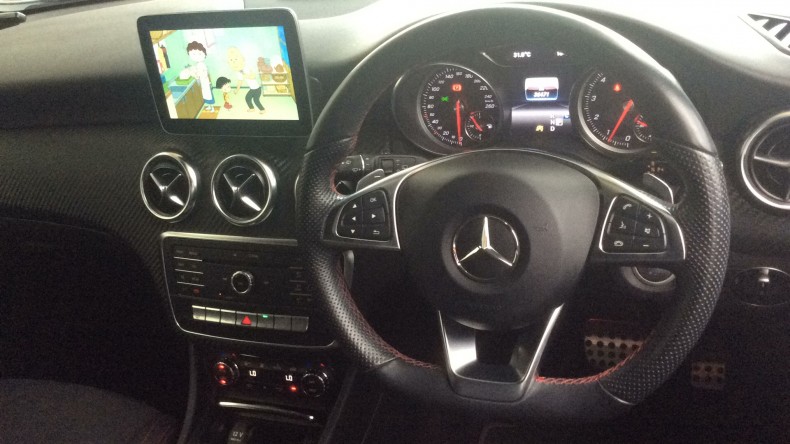 内装インパネ全体