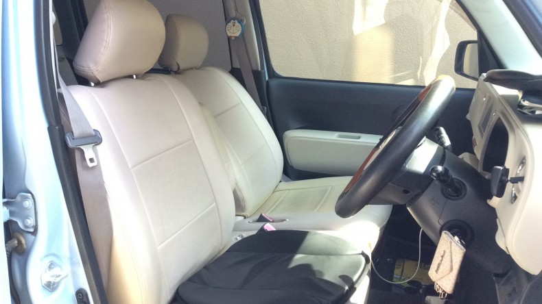 内装前方シート