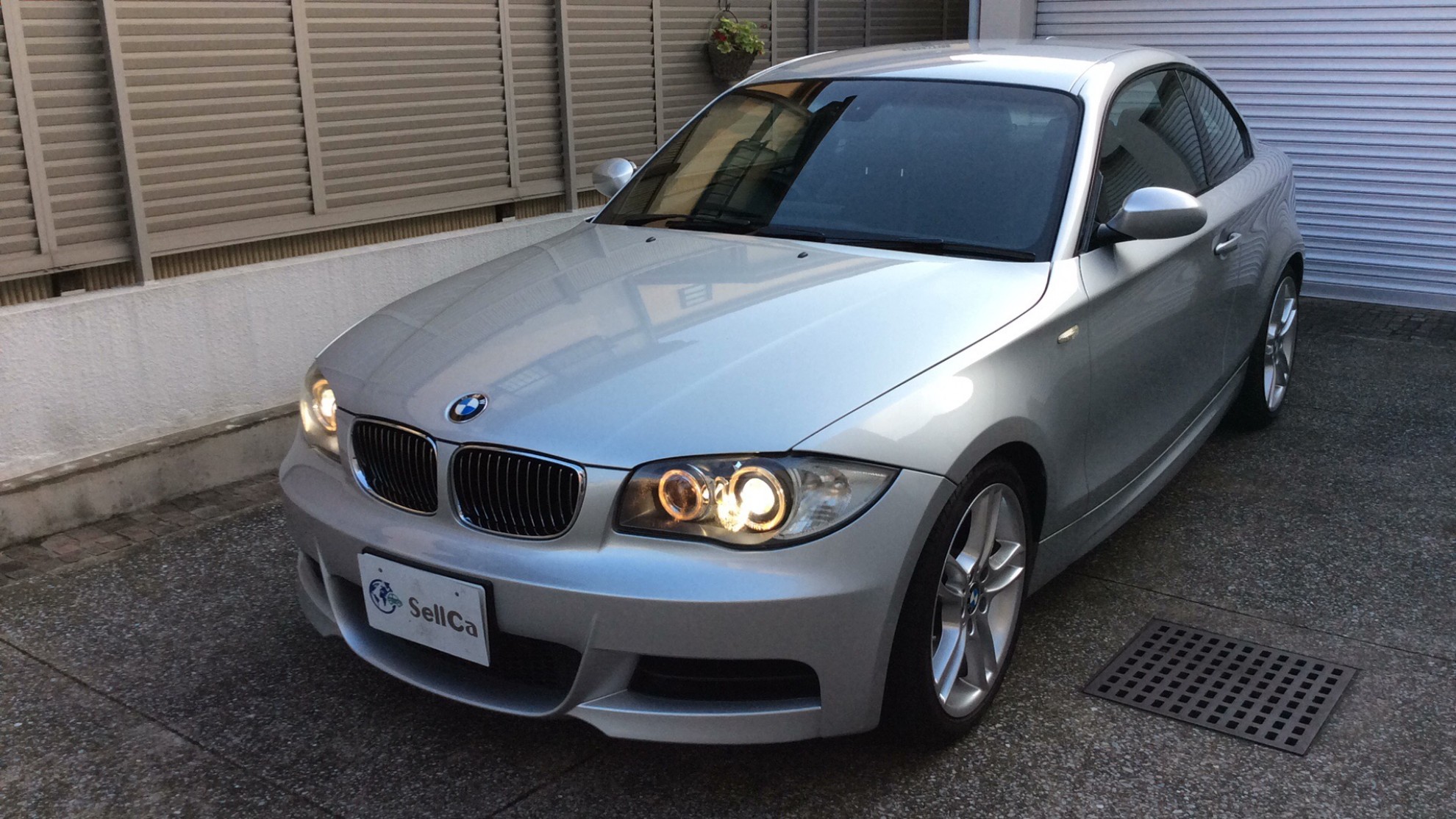 ＢＭＷ　１シリーズ １１８ｄ プレイの車種サムネイル画像