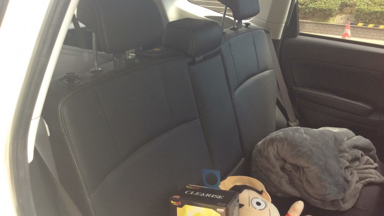 内装後方シート