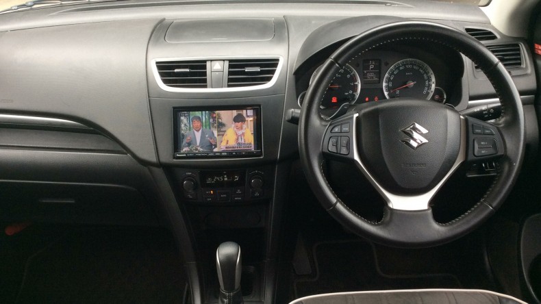 内装インパネ全体