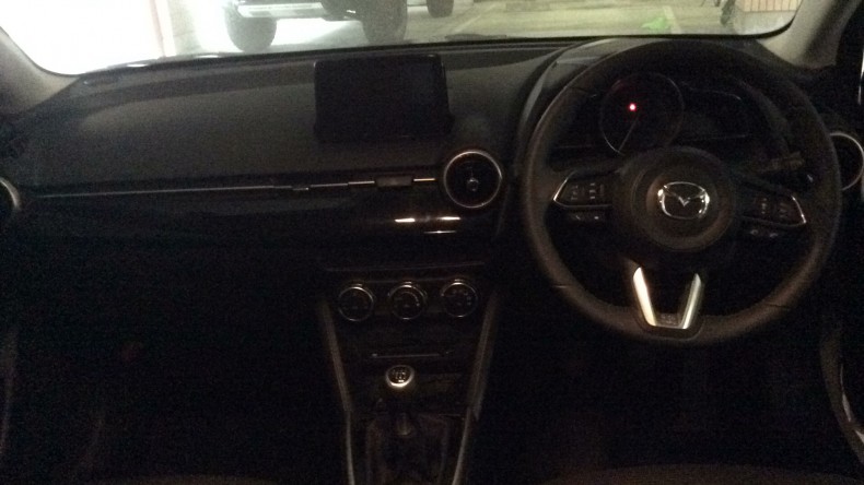 内装インパネ全体