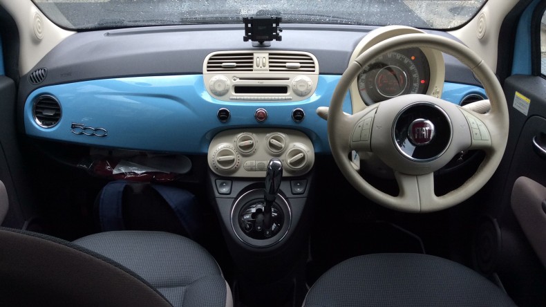 内装インパネ全体