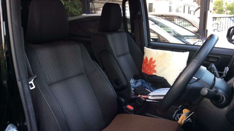 内装前方シート