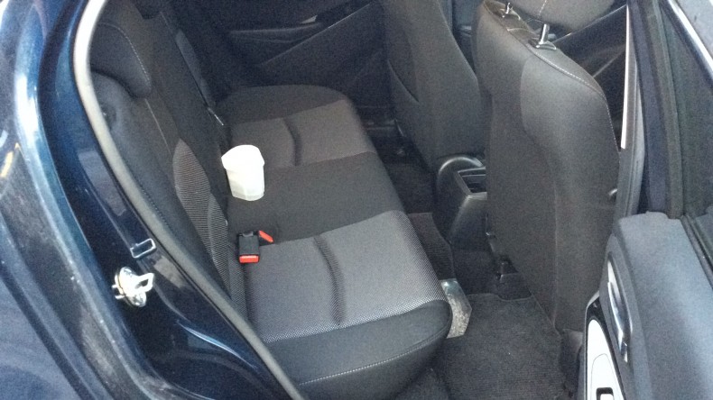 内装後方シート