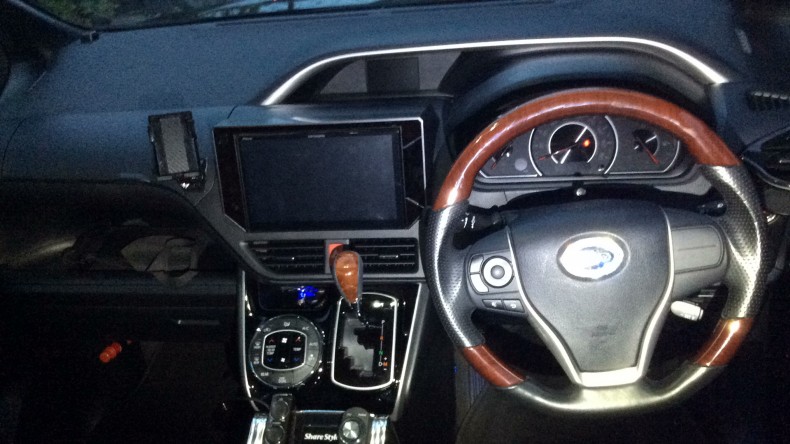 内装インパネ全体