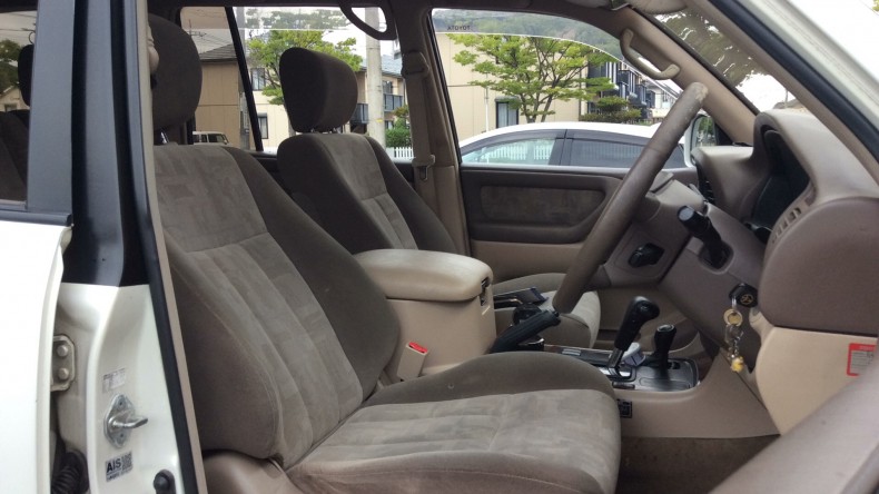 内装前方シート