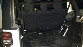 内装トランク