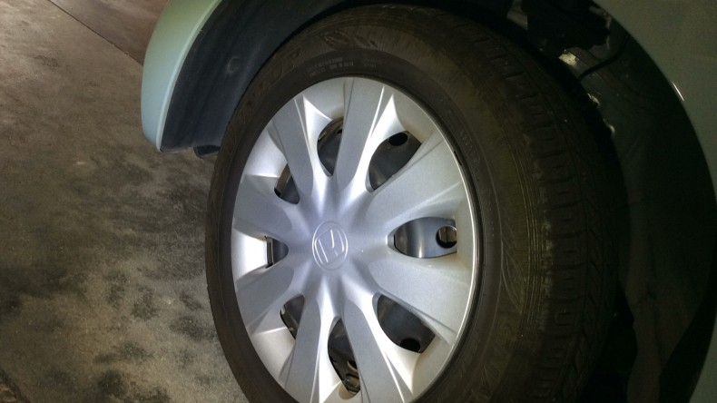 タイヤホイール前