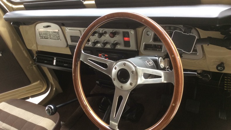 内装インパネ全体