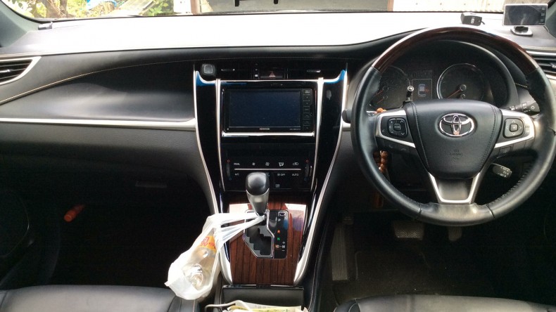 内装インパネ全体