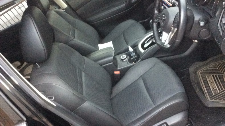 内装前方シート