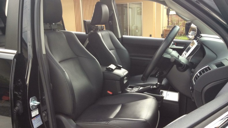 内装前方シート