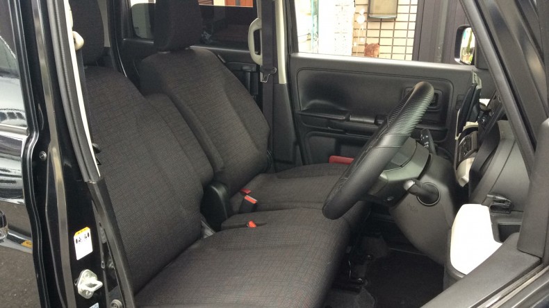 内装前方シート