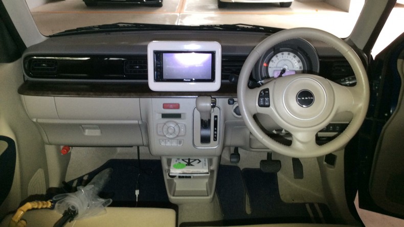 内装インパネ全体