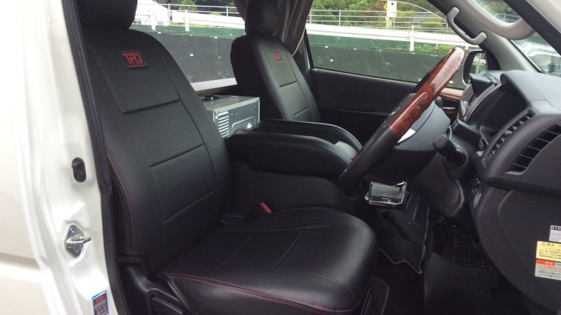 内装前方シート