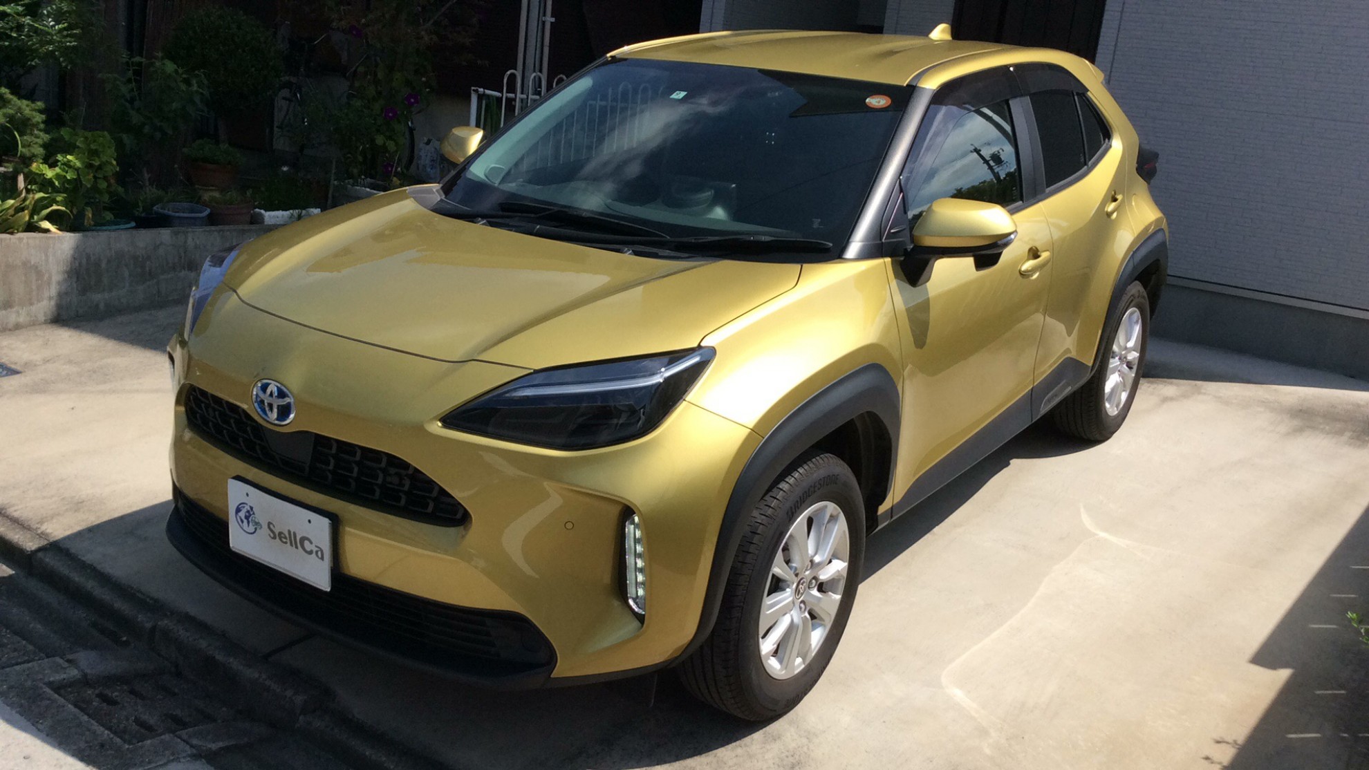 トヨタ　ヤリスクロスの車種サムネイル画像